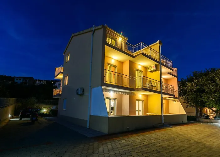 Apartments Neve